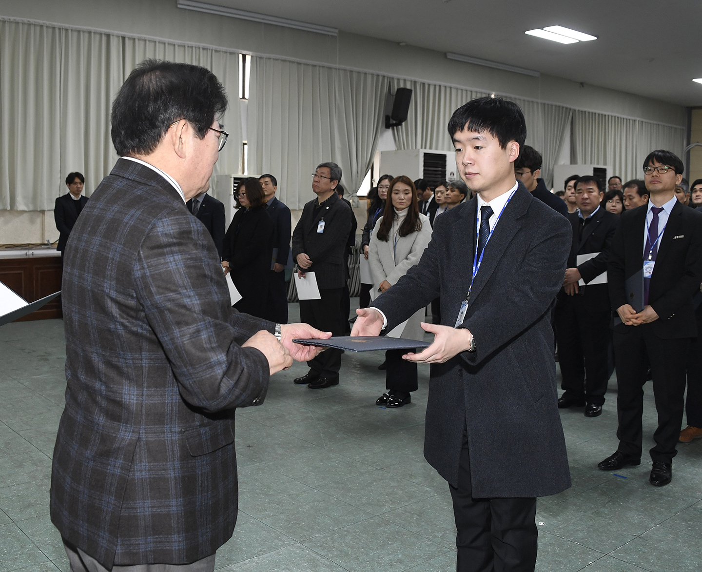 20171228-2018년 상반기 정기인사 발령장 수여 168756.jpg
