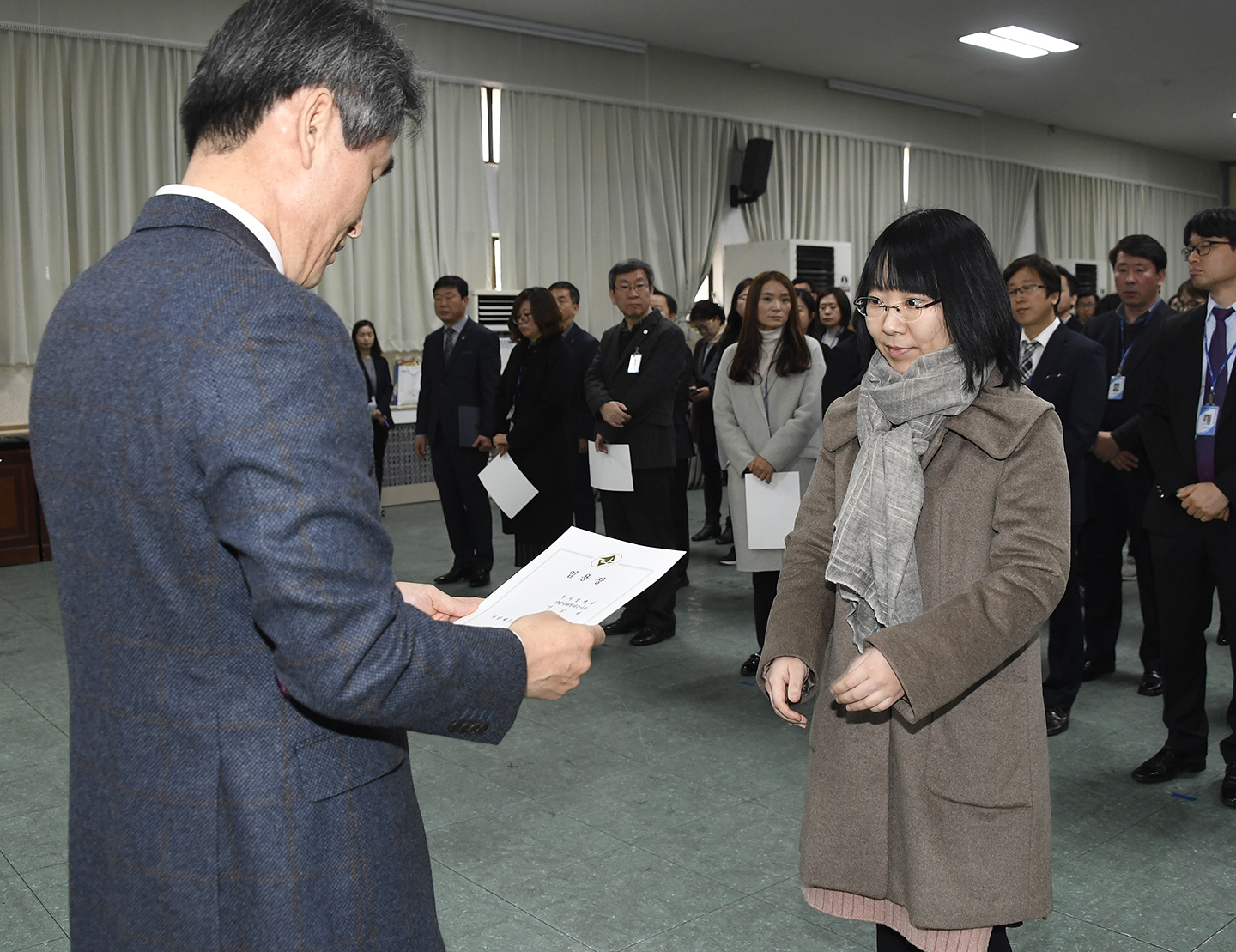 20171228-2018년 상반기 정기인사 발령장 수여 168509.jpg