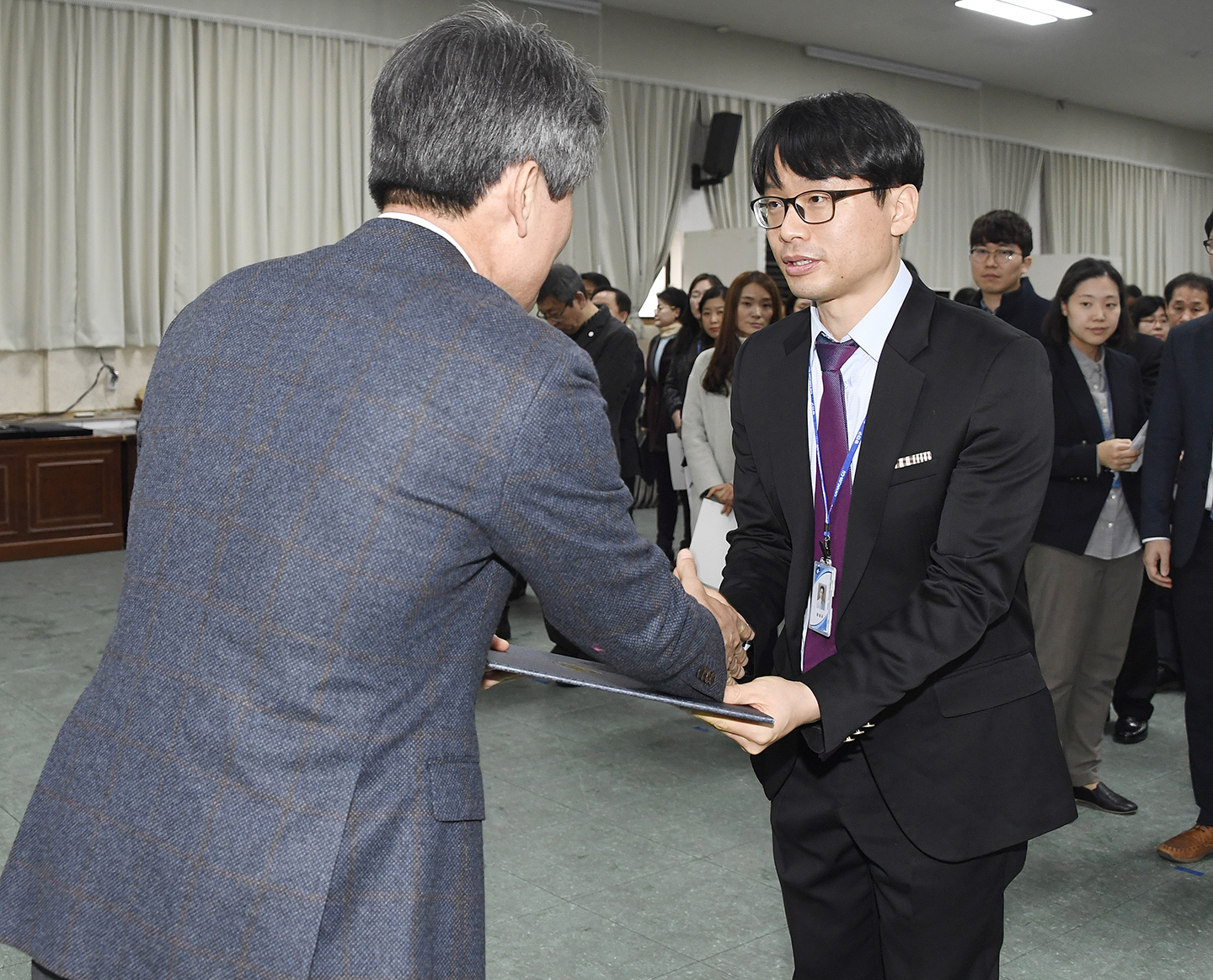 20171228-2018년 상반기 정기인사 발령장 수여 168527.jpg