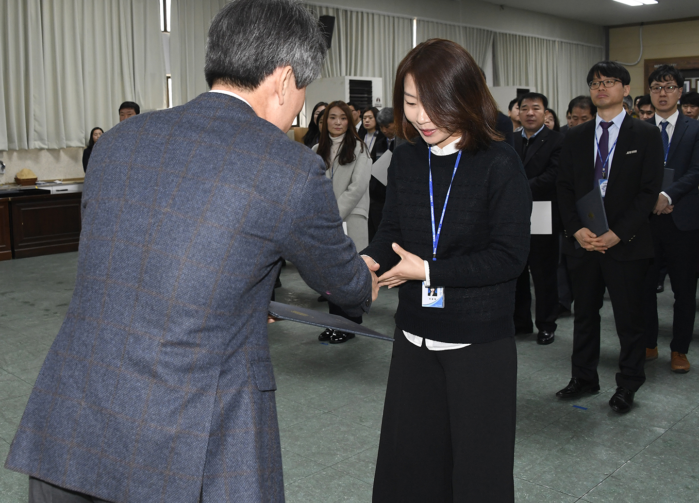 20171228-2018년 상반기 정기인사 발령장 수여 168603.jpg
