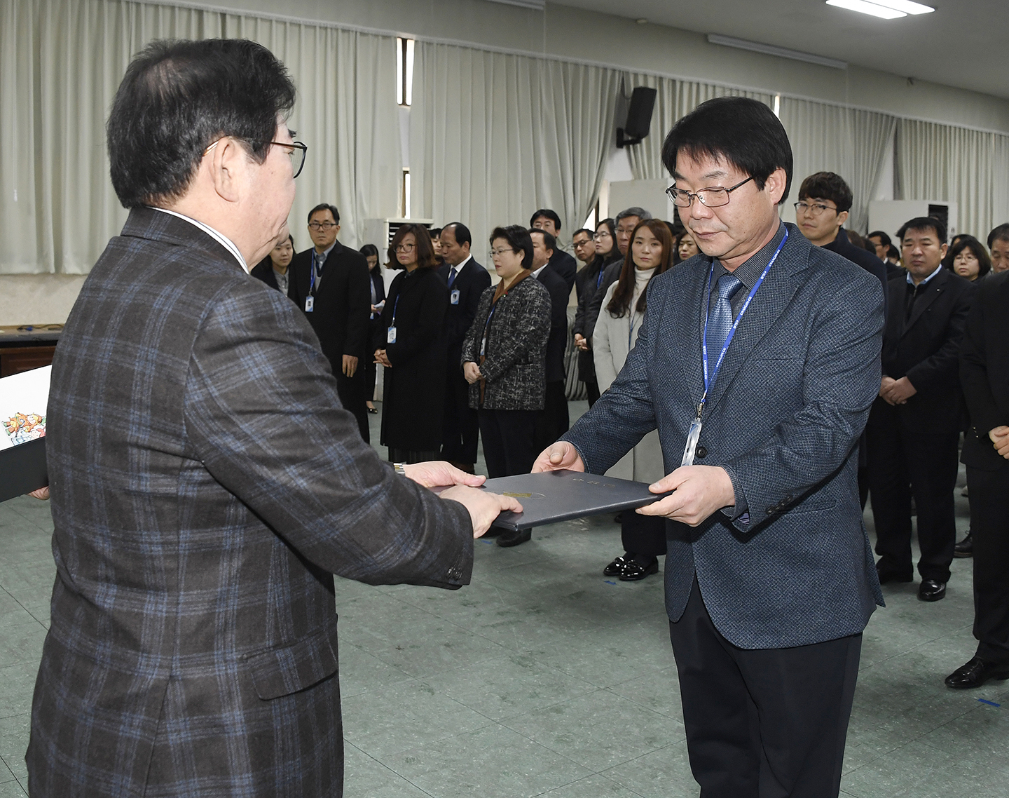 20171228-2018년 상반기 정기인사 발령장 수여 168364.jpg