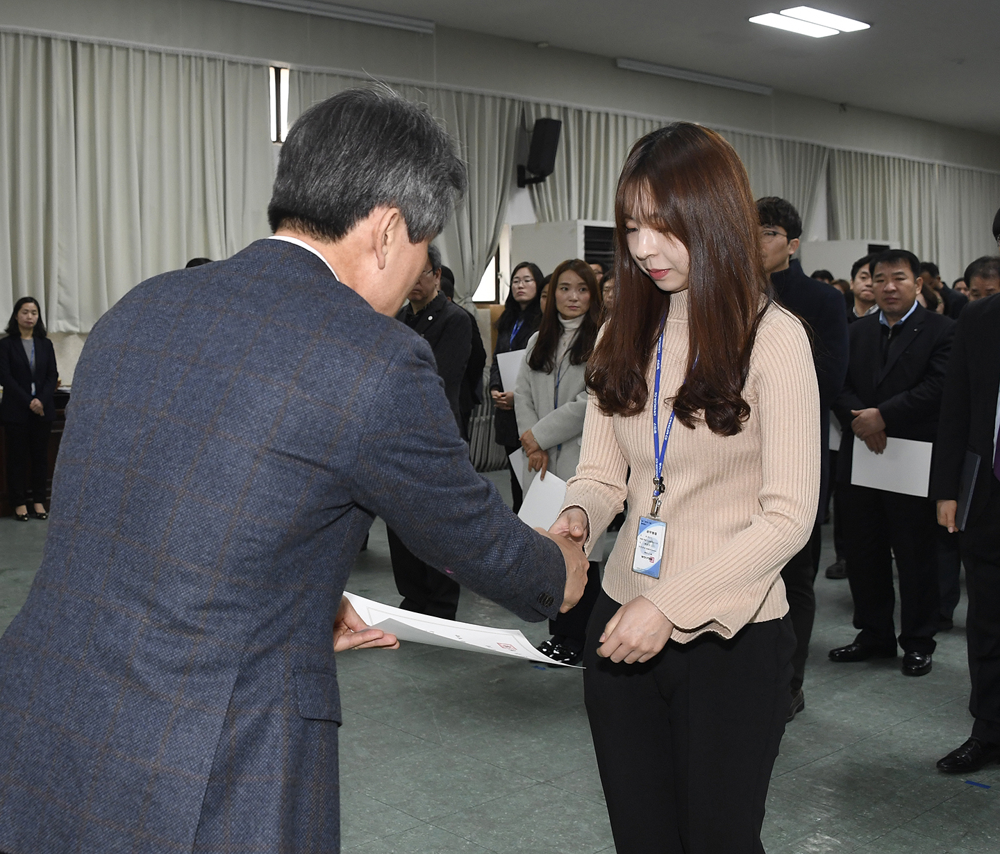 20171228-2018년 상반기 정기인사 발령장 수여 168649.jpg