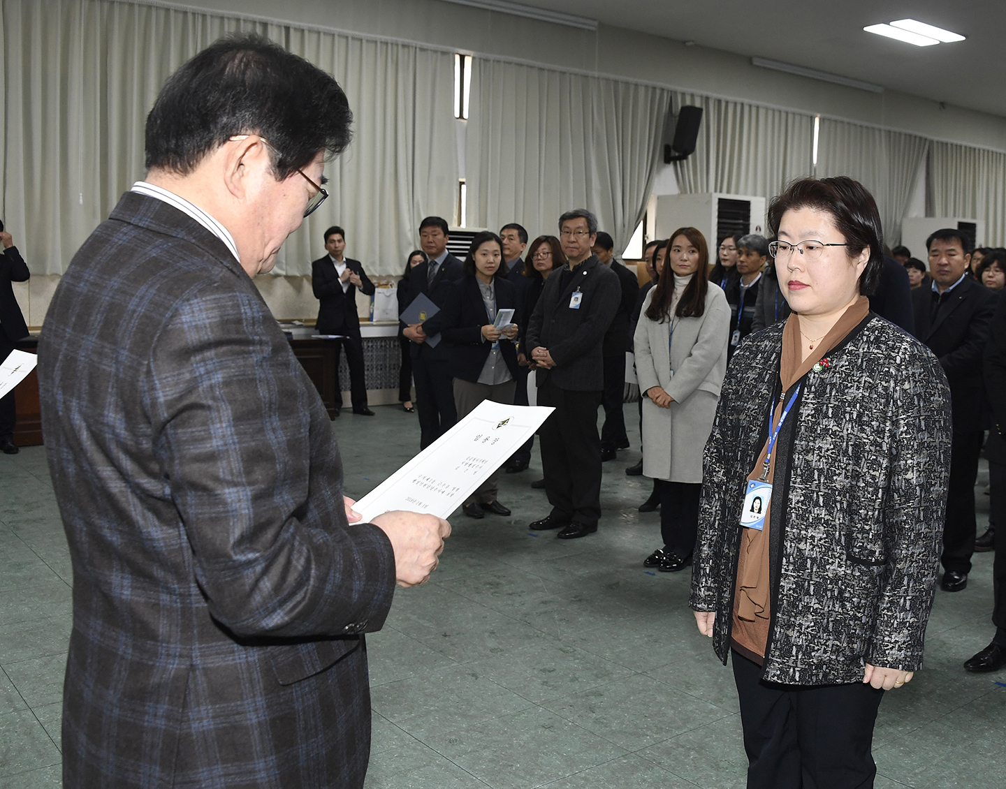 20171228-2018년 상반기 정기인사 발령장 수여 168422.jpg