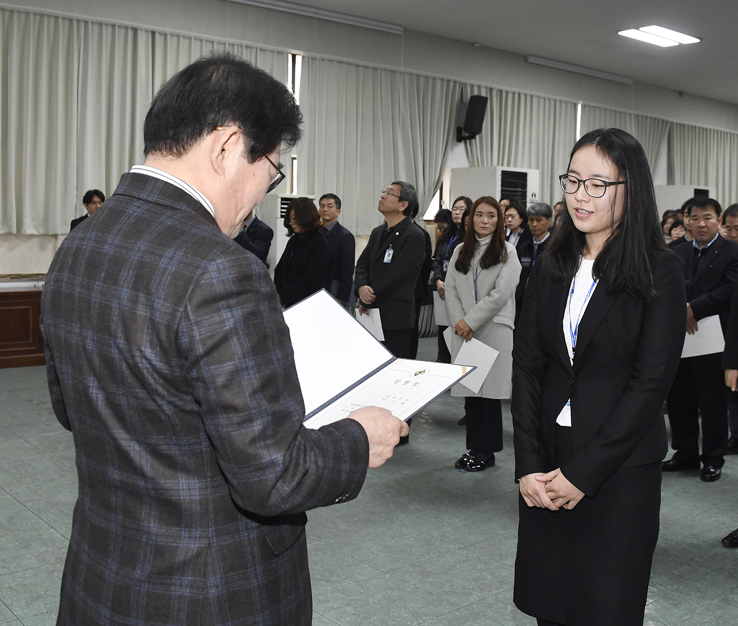 20171228-2018년 상반기 정기인사 발령장 수여 168732.jpg