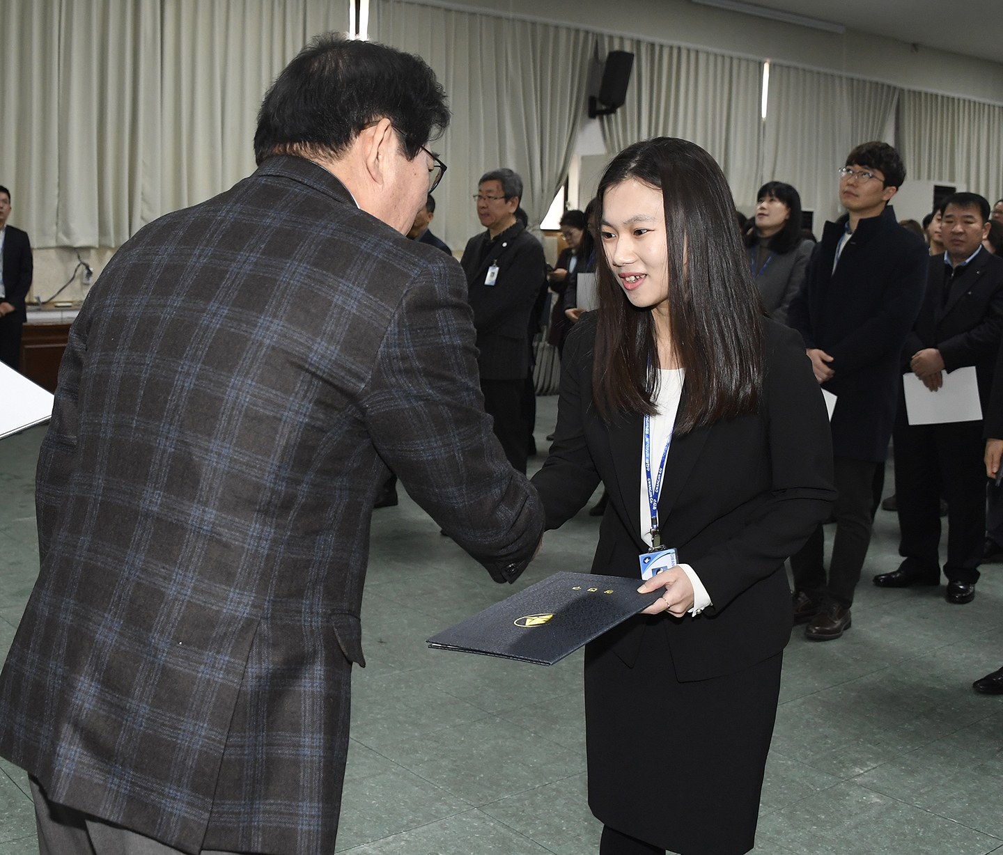 20171228-2018년 상반기 정기인사 발령장 수여 168706.jpg