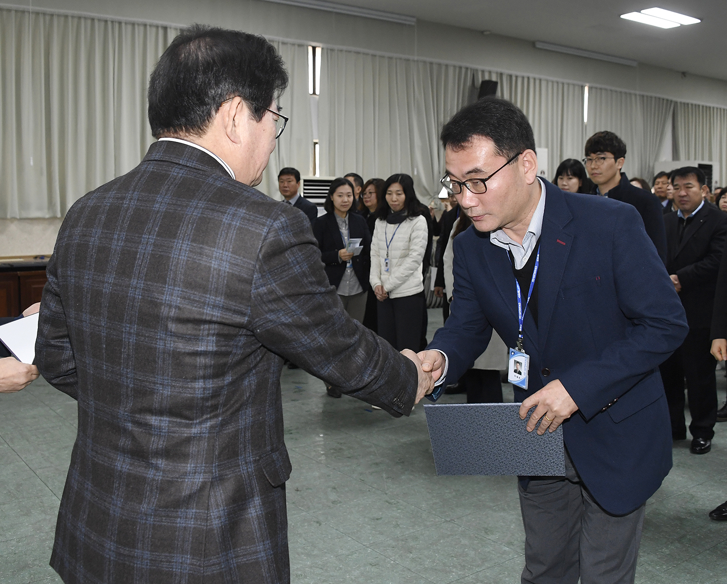 20171228-2018년 상반기 정기인사 발령장 수여 168451.jpg