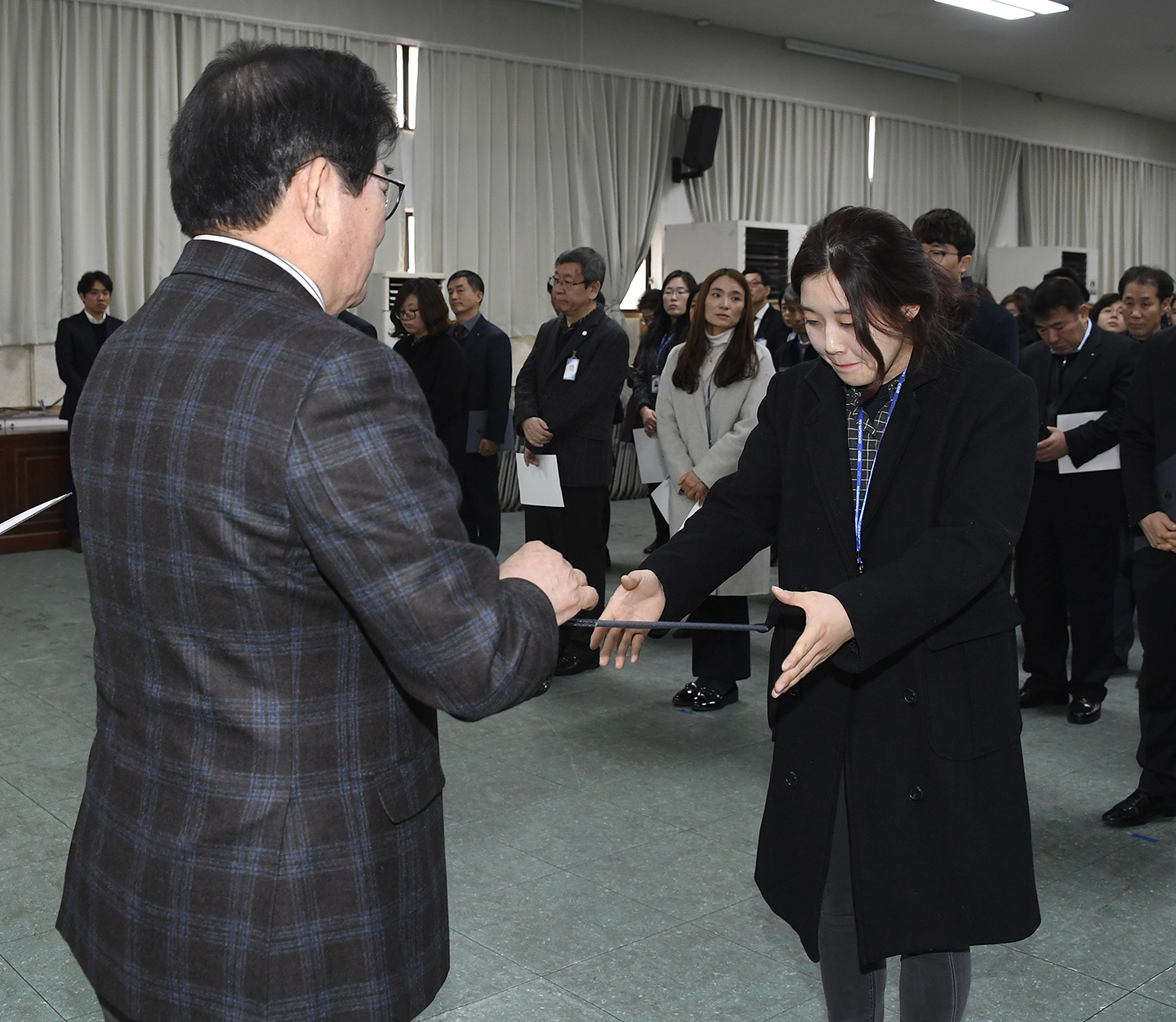 20171228-2018년 상반기 정기인사 발령장 수여 168749.jpg