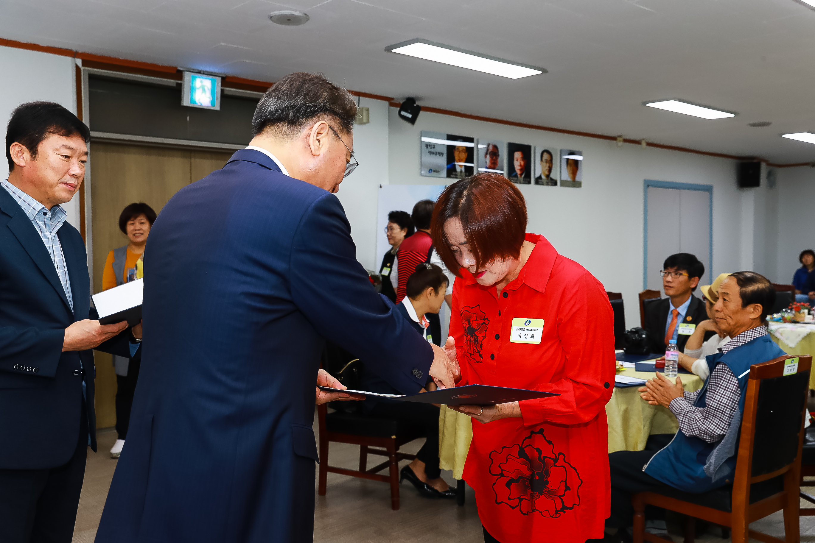 20180920-9월 정기 구민표창 수여식 175843.jpg