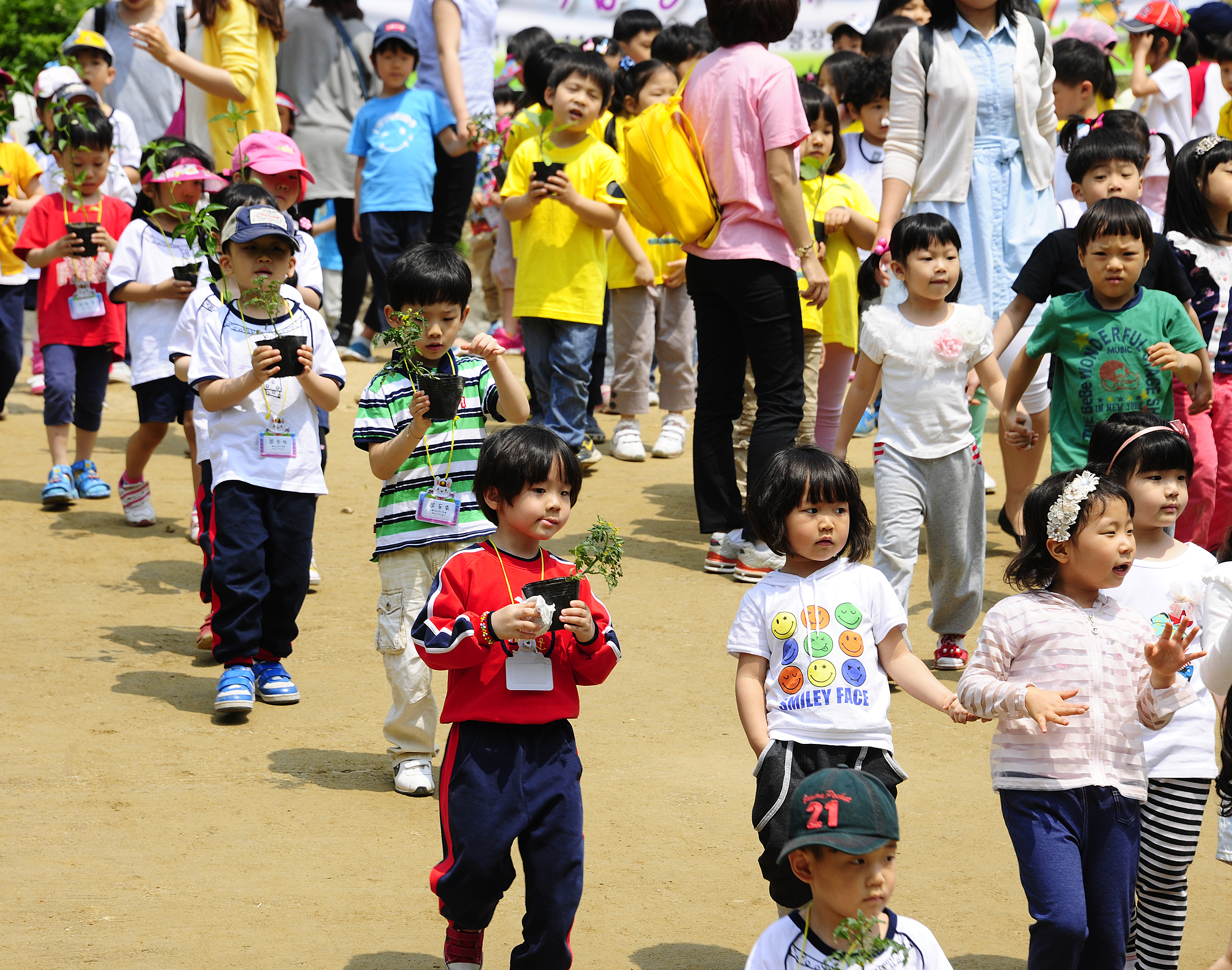 20120516-자투리공간 텃밭 가꾸기 행사 54222.JPG