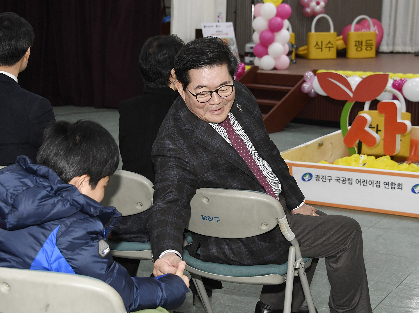 20171128-국공립어린이집 연합회 사랑의 동전 모으기 행사 165304.jpg