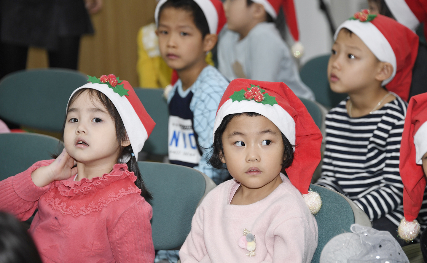 20171128-국공립어린이집 연합회 사랑의 동전 모으기 행사 165275.jpg