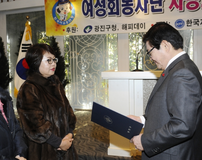 20131212-한국자유총연맹 독거노인을 위한 행사 92968.JPG