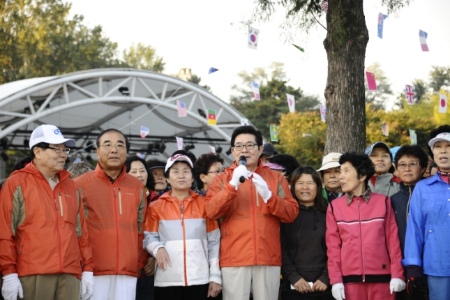 20121012-광진구민 한가족 건강걷기대회 62691.JPG