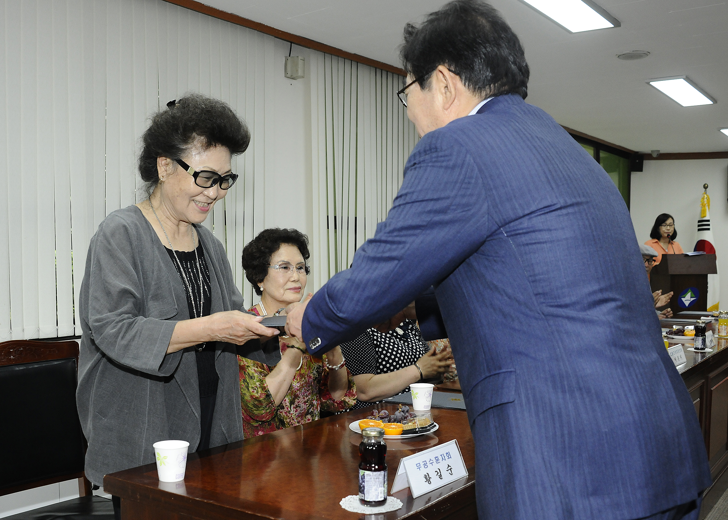 20150617-호국보훈의 달 국가유공자 표창 수여식 120642.JPG