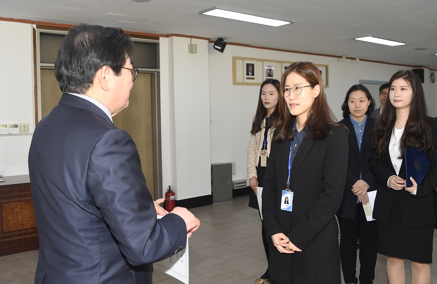 20180326-신규임용 및 전보에 따른 발령장 수여 171967.jpg