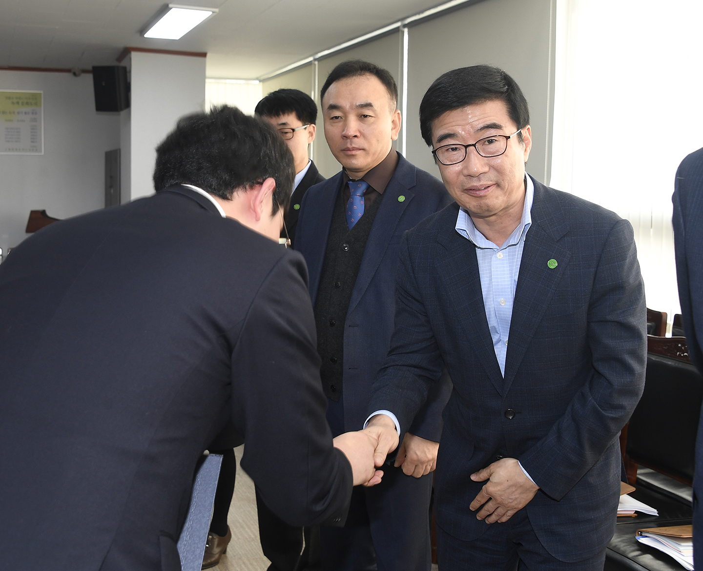 20180326-신규임용 및 전보에 따른 발령장 수여 172010.jpg