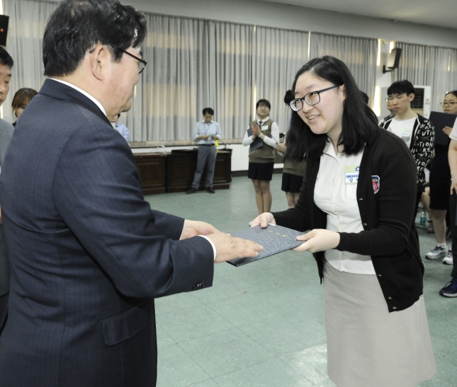 20160520-광진구 모범청소년 표창수여 138094.JPG