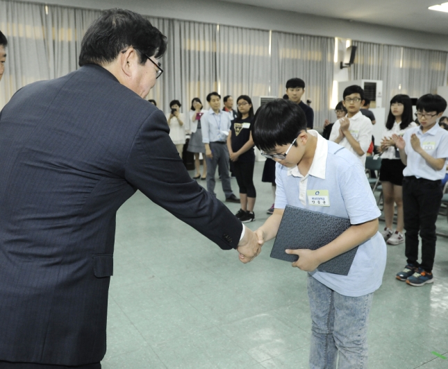 20160520-광진구 모범청소년 표창수여 137939.JPG