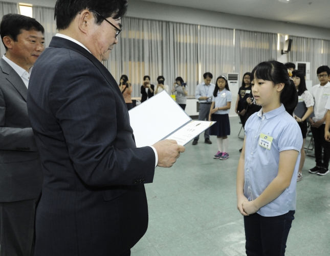 20160520-광진구 모범청소년 표창수여 137956.JPG