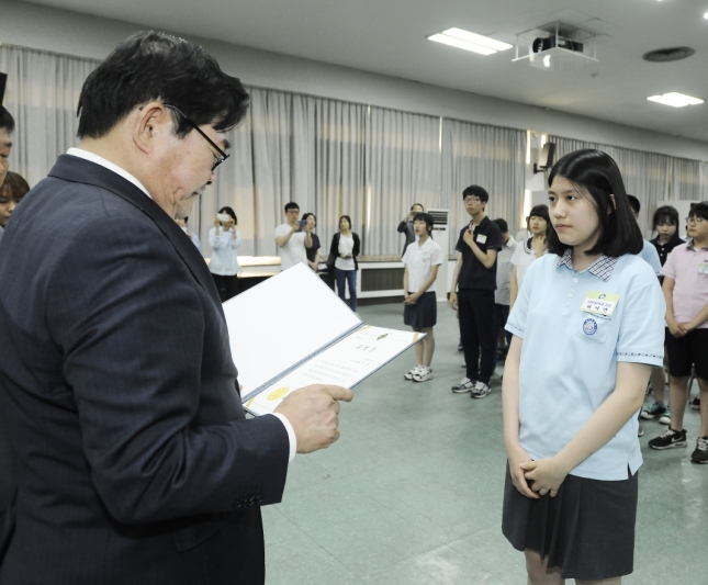 20160520-광진구 모범청소년 표창수여 137980.JPG