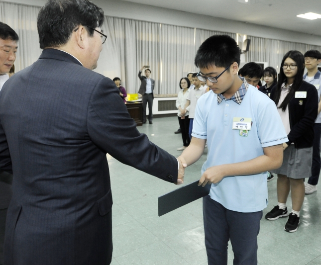 20160520-광진구 모범청소년 표창수여 138016.JPG