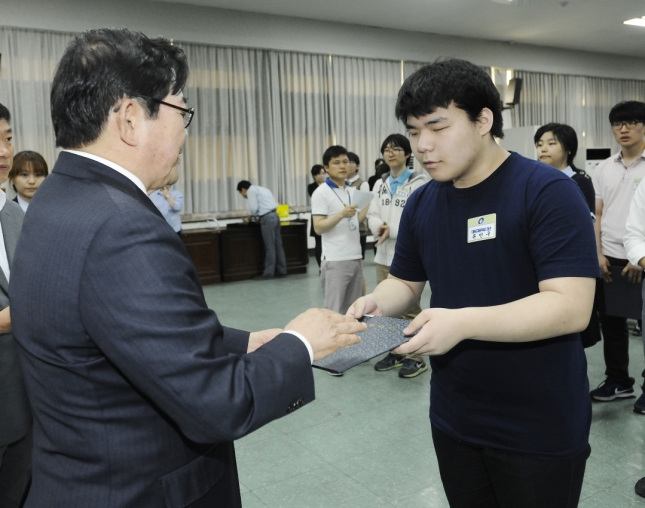 20160520-광진구 모범청소년 표창수여 138079.JPG