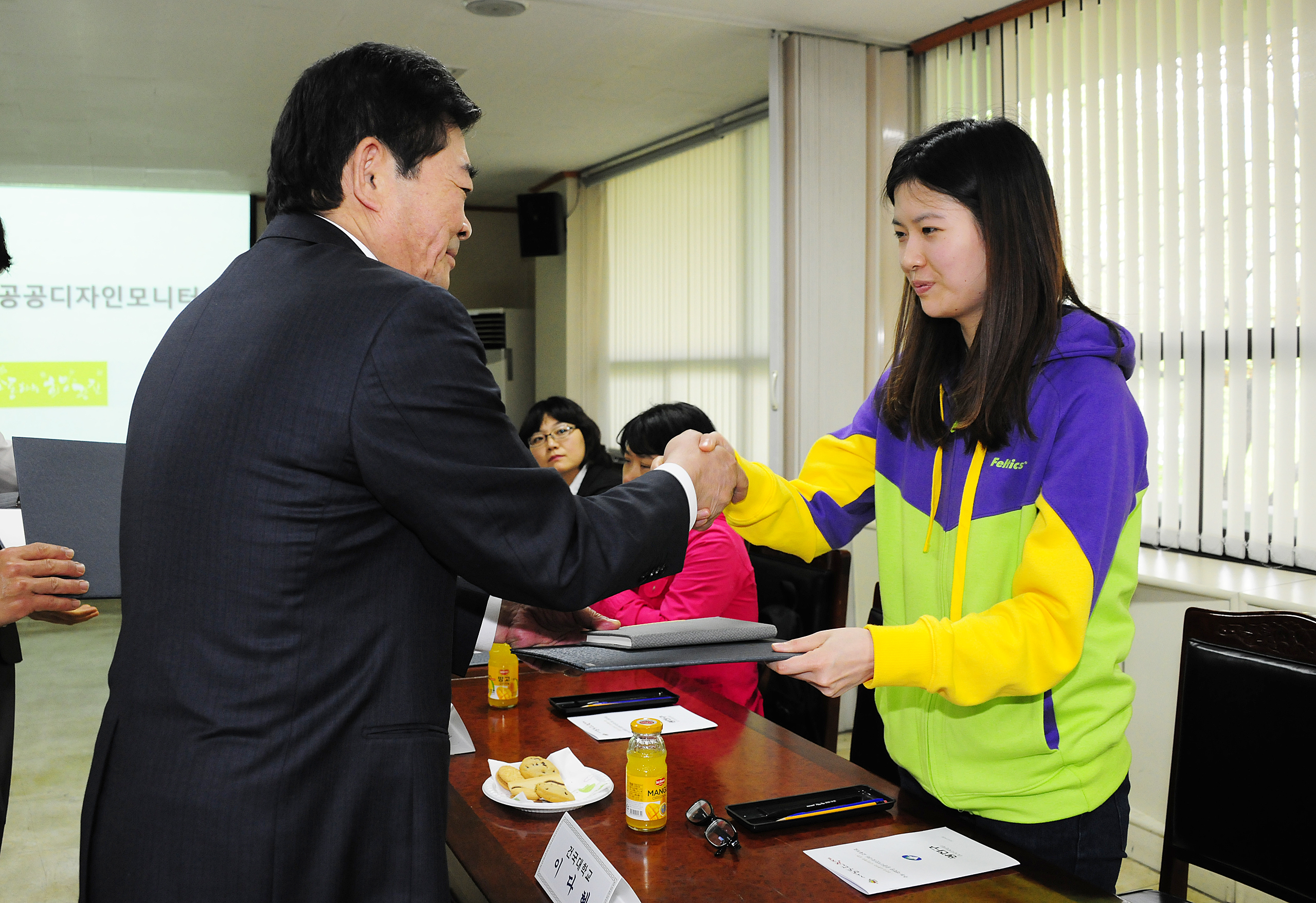20120424-주부,대학생 공공디자인모니터 위촉식 52518.JPG