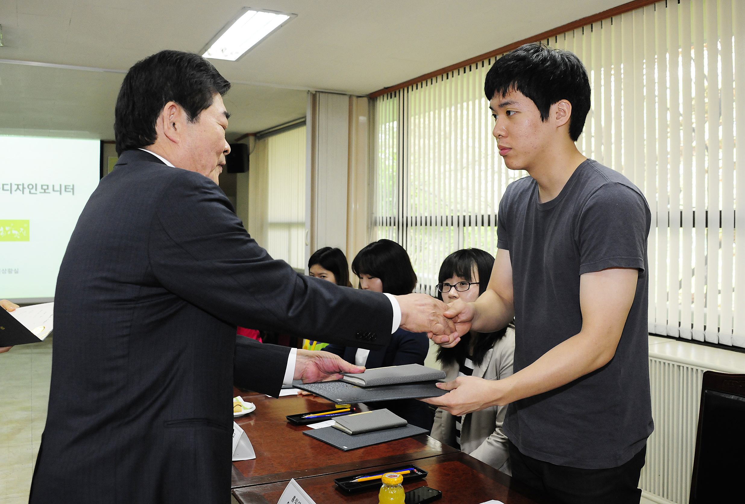 20120424-주부,대학생 공공디자인모니터 위촉식 52526.JPG
