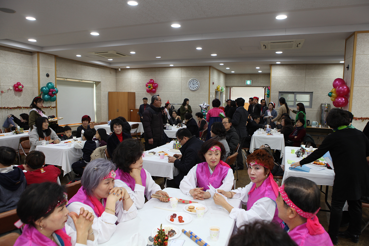 20171214-사랑의 일일찻집-자양4동 166738.jpg