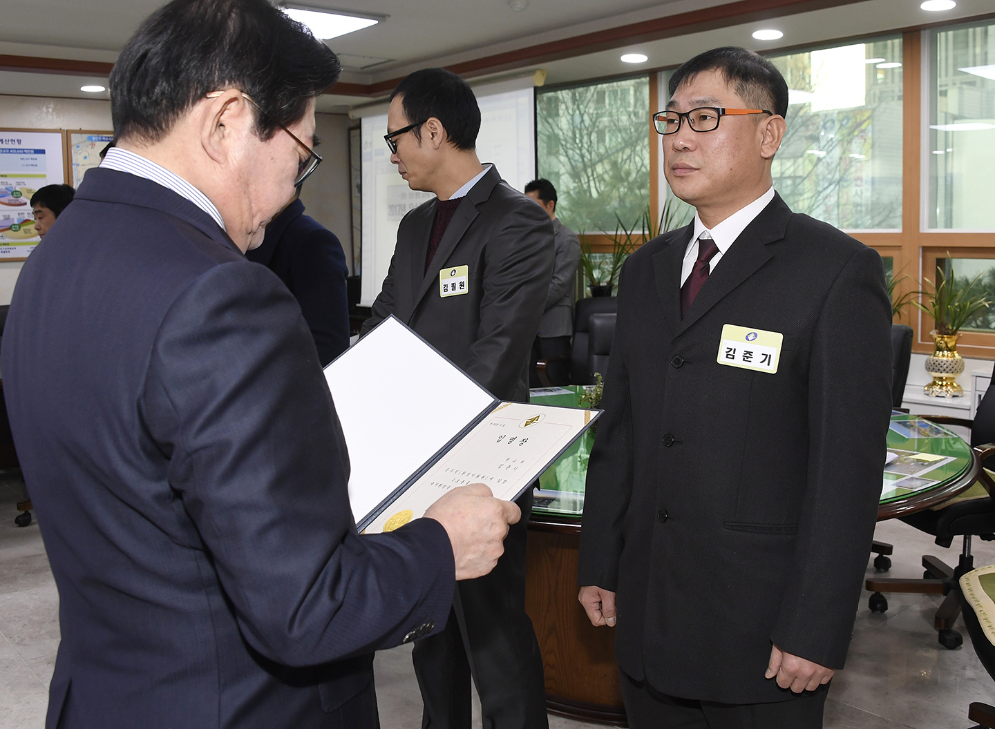 20171227-신규채용  임명장 수여식 168138.jpg