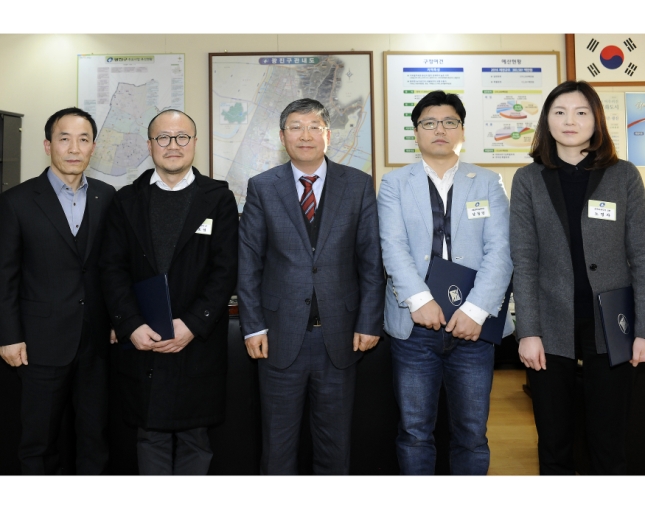 20160310-능동구립어린이집 신축공사 설계공모 입상작 시상 134754.JPG