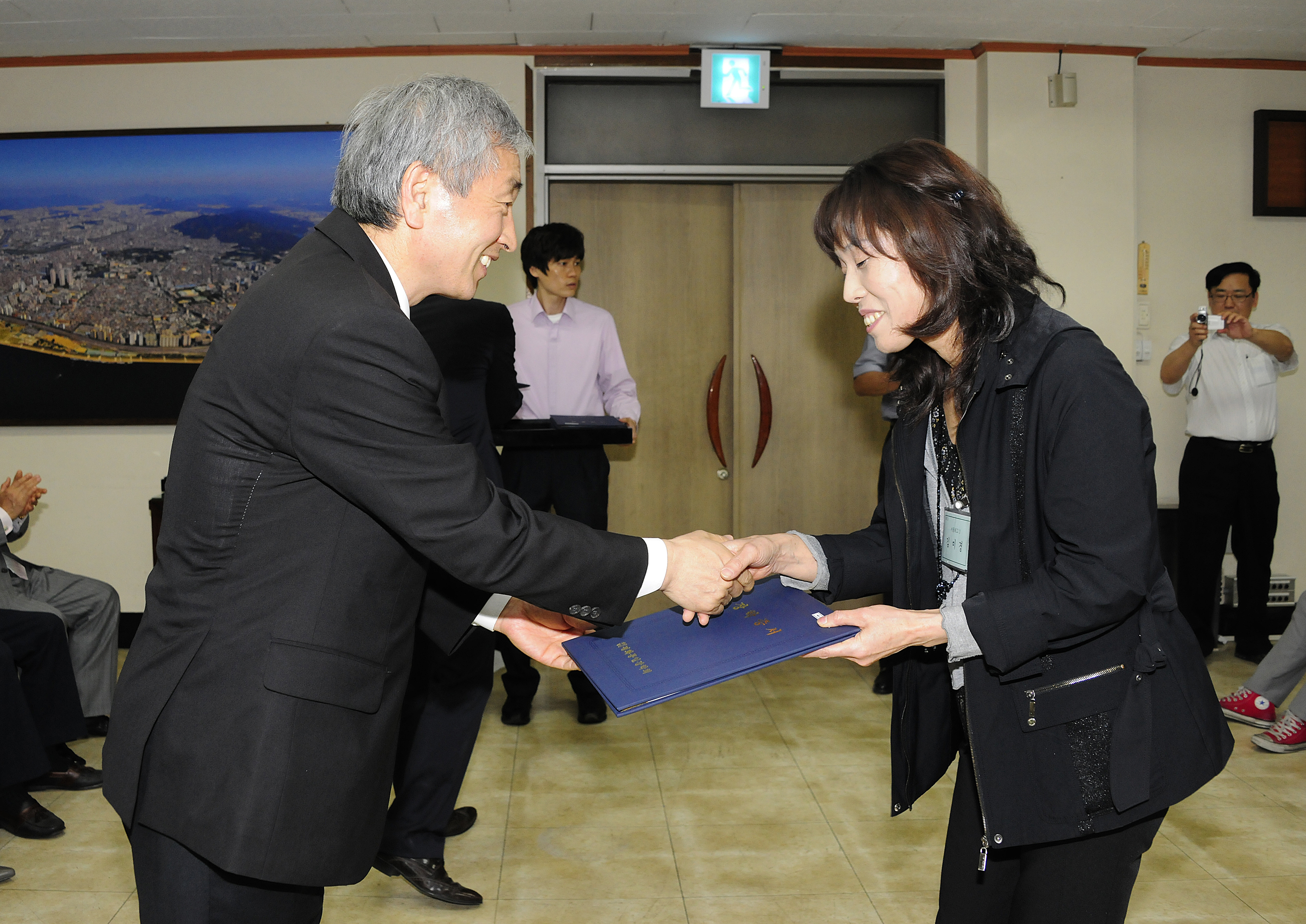 20120509-평화통일장학회 장학증서 수여식 53910.JPG
