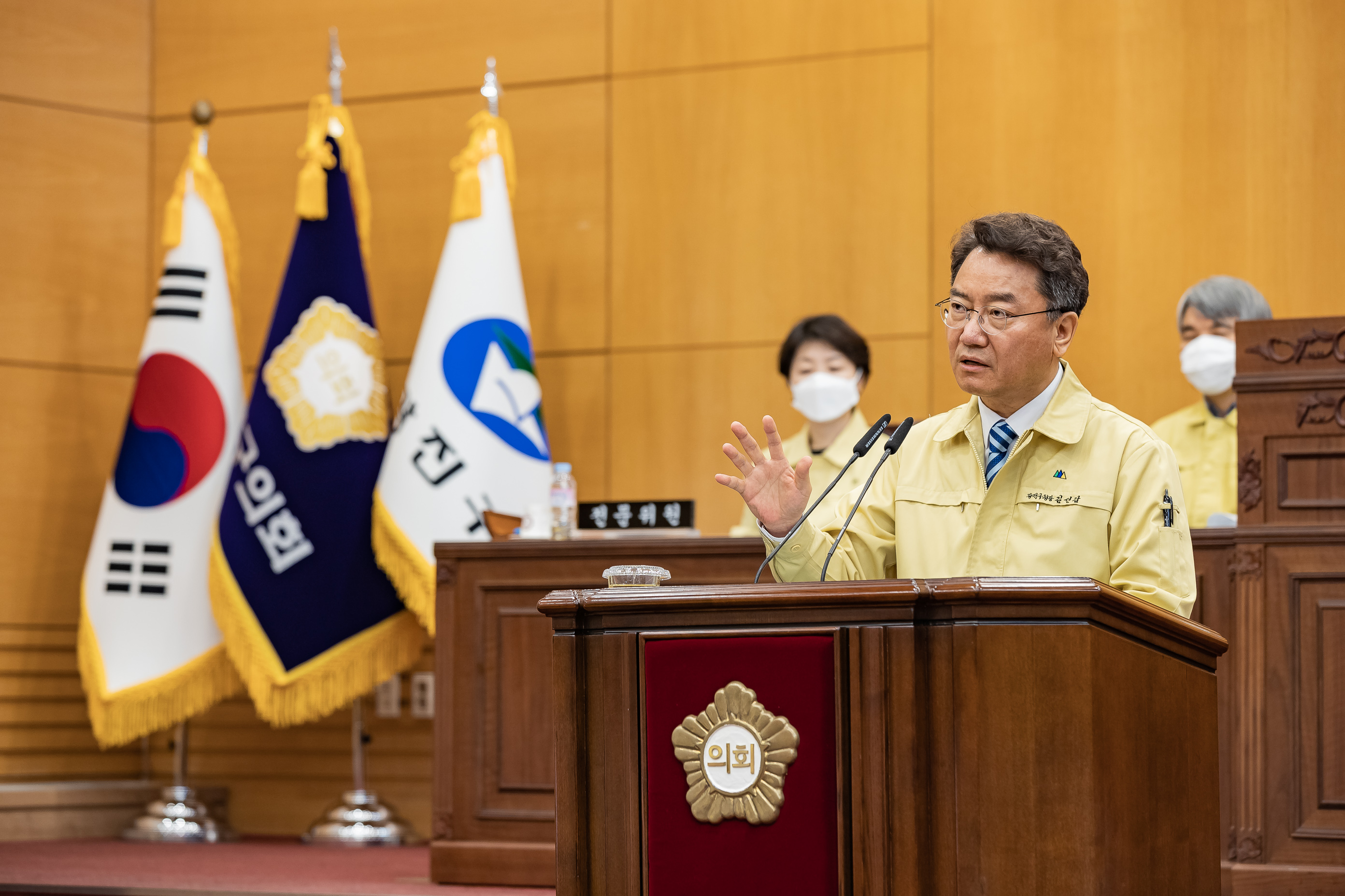 20200304-제231회 임시회 개회 20200304-023331_s_093038.jpg