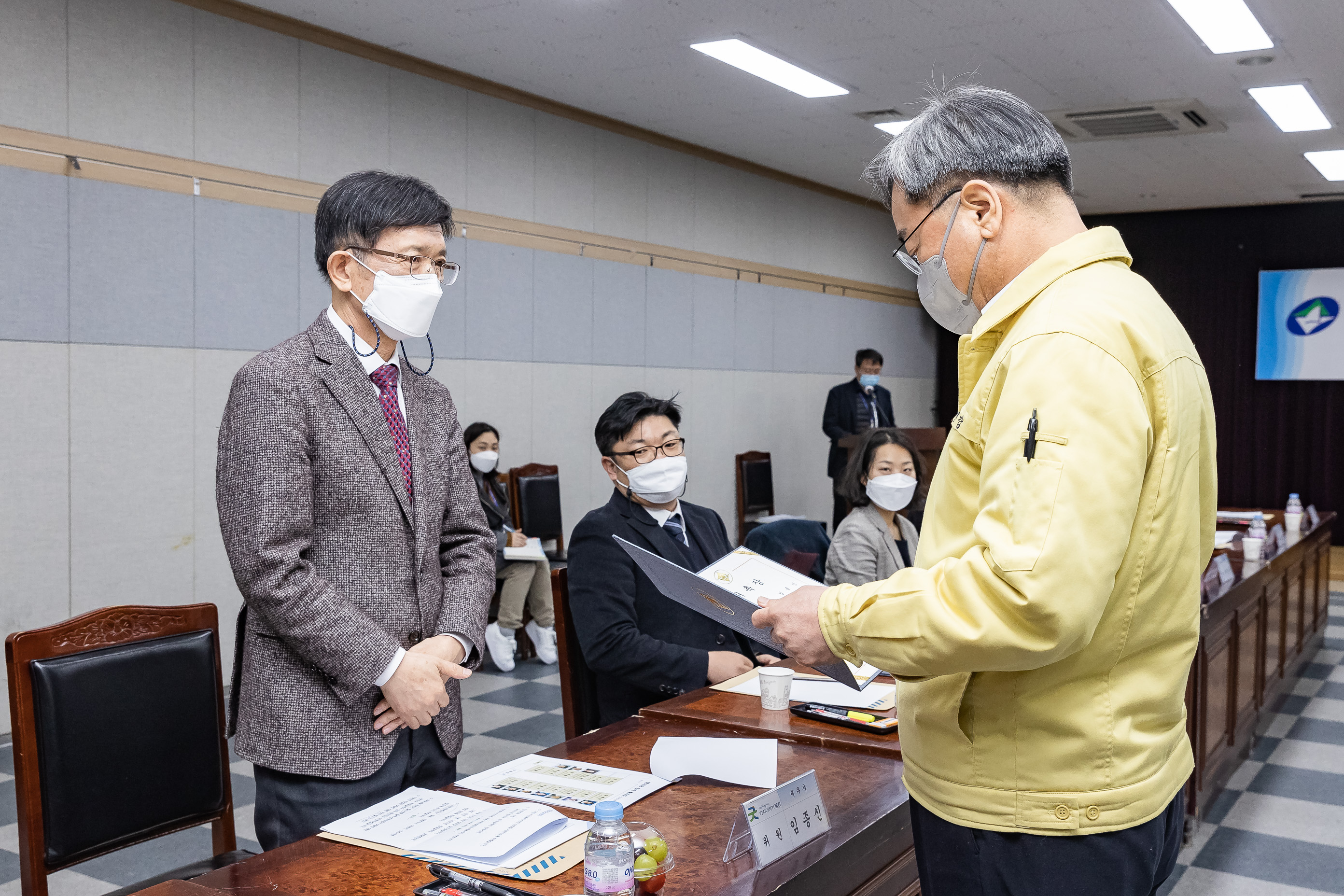 20210310-광진구 지방세심의위원회 위촉장 수여식 20210310-000298_s_181141.jpg