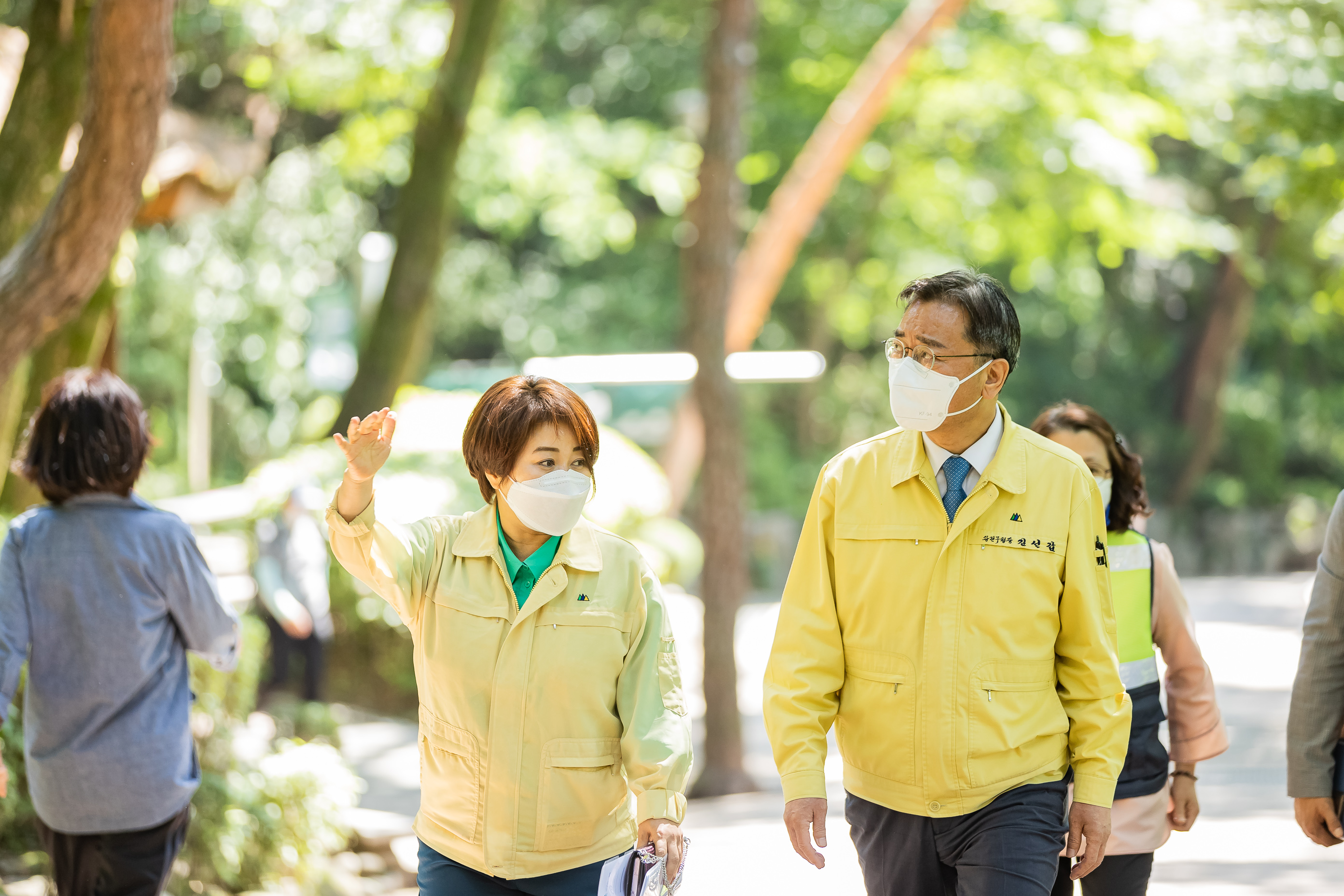 20210604-제26회 환경의 날 기념식 및 외래식물 제거 및 환경정화 20210604-000885_s_185944.jpg