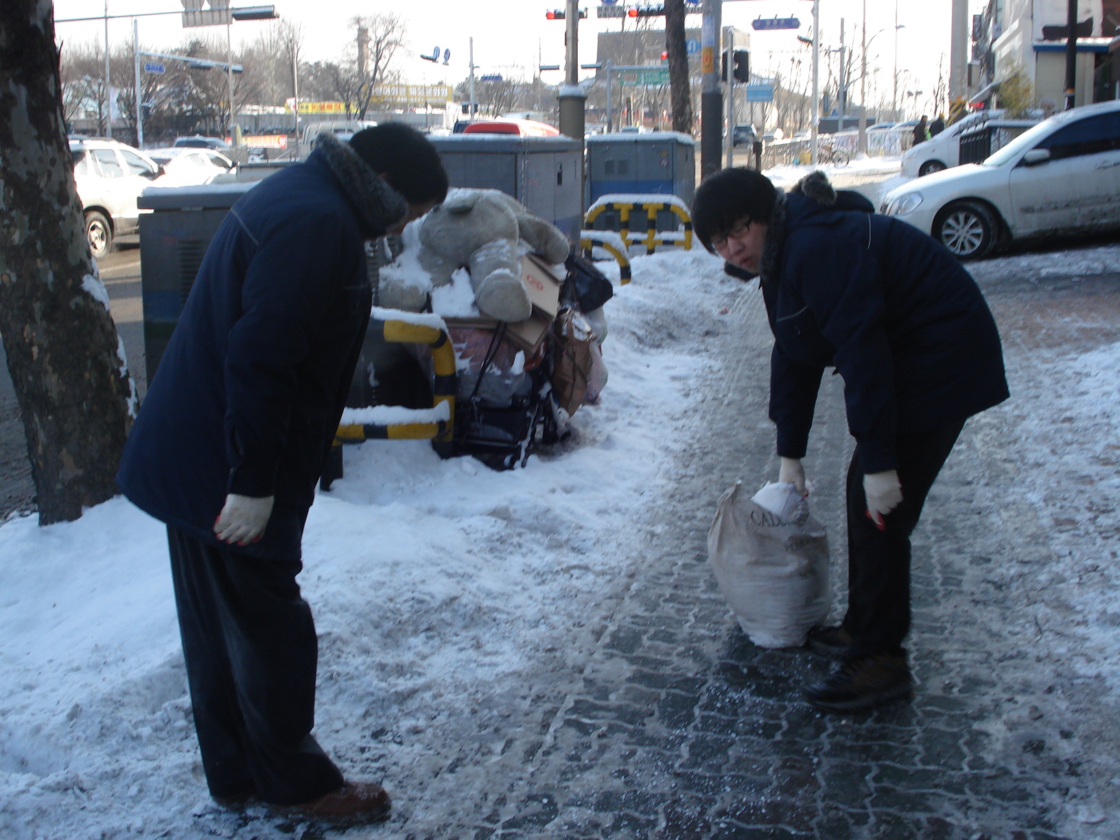 주민과 함께하는 화양동 제설대책 2011.1