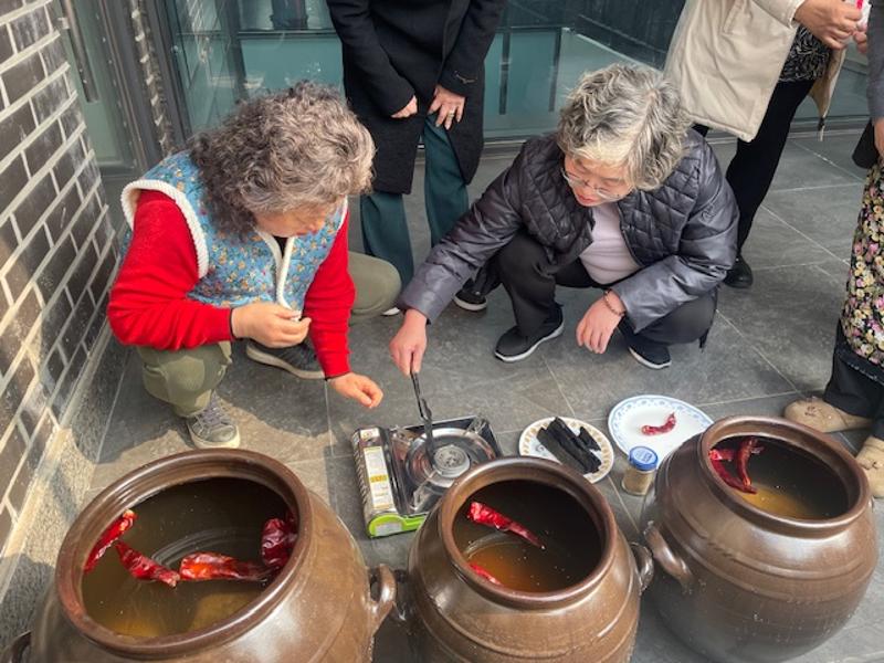 중곡제1동 자원봉사캠프-전통 장 담그기 행사